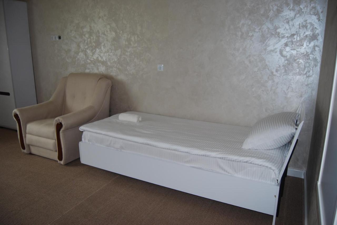 Dalim Hotel Duliby Exterior foto